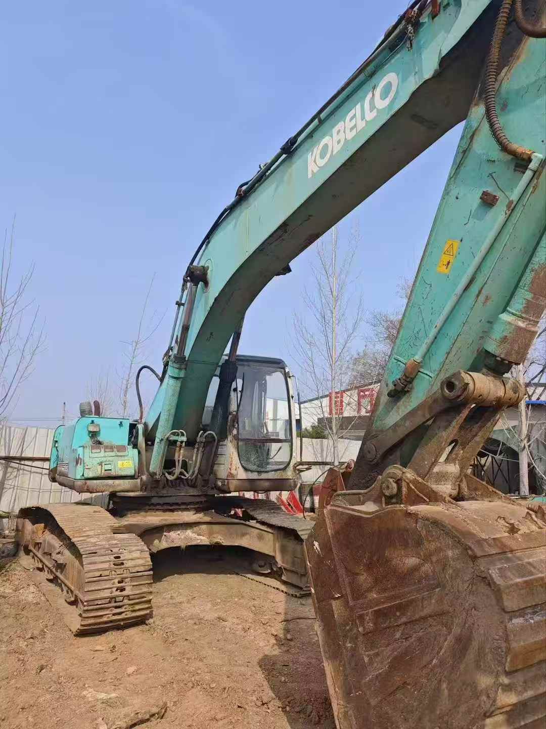 Buy Kobelco SK230 Used Excavator / 4