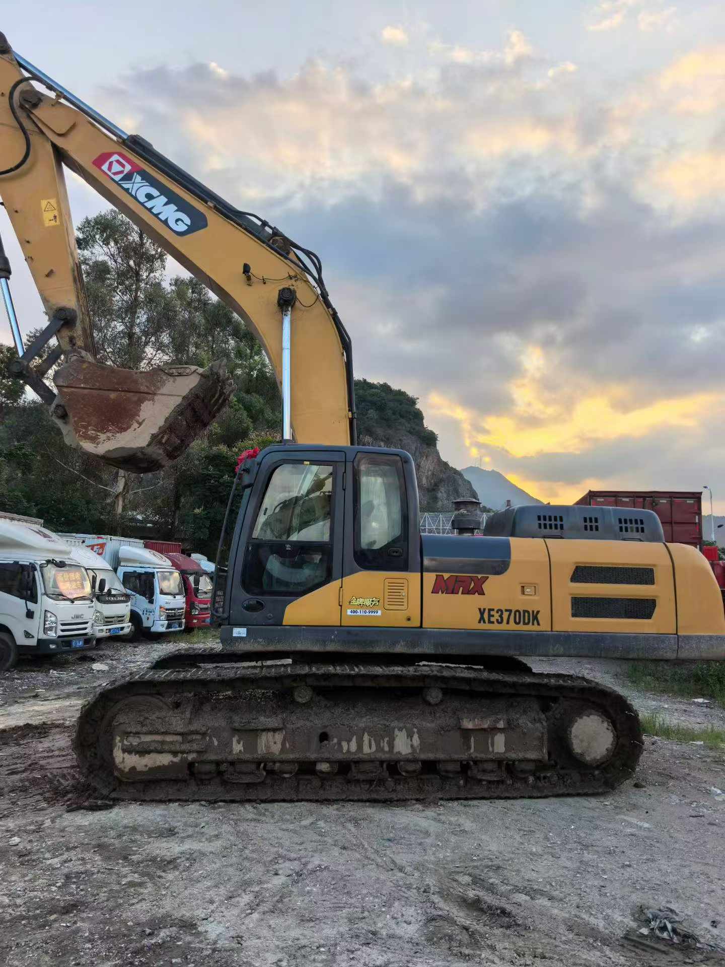 Buy XCMG XE370 Used Excavator / 6