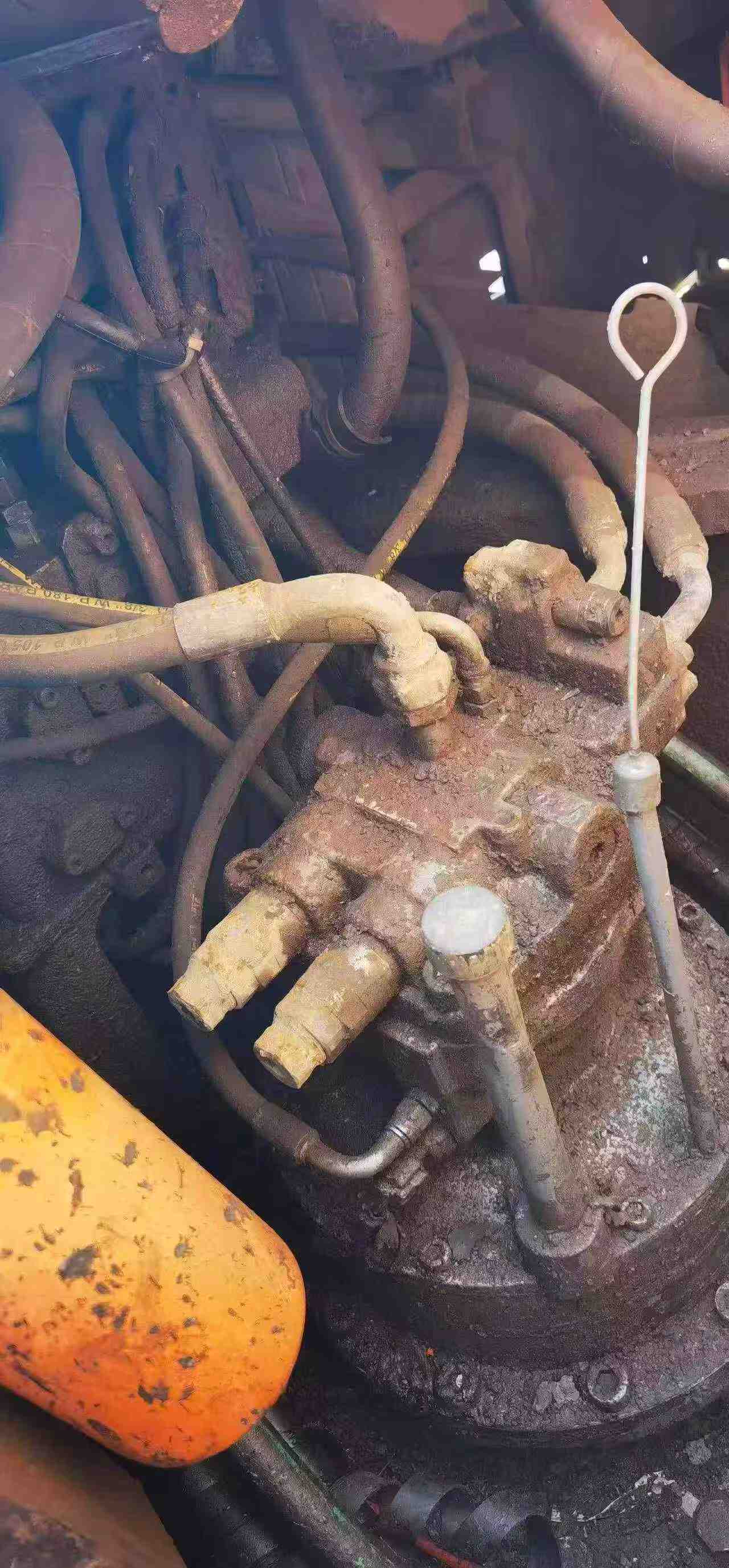 Buy Hitachi ZX240 Used Excavator / 2