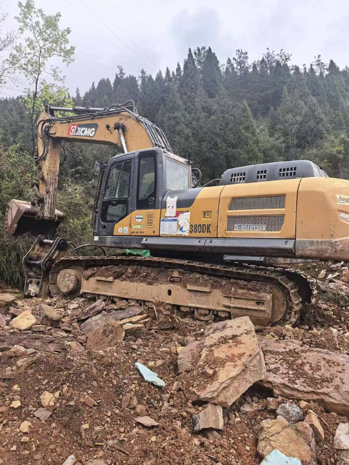 Buy XCMG XE380K Used Excavator / 8