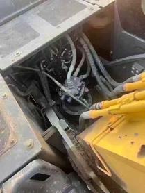 Buy Sumitomo SH210-5 Used Excavator / 6 Buy Sumitomo SH210-5 Used Excavator / 6