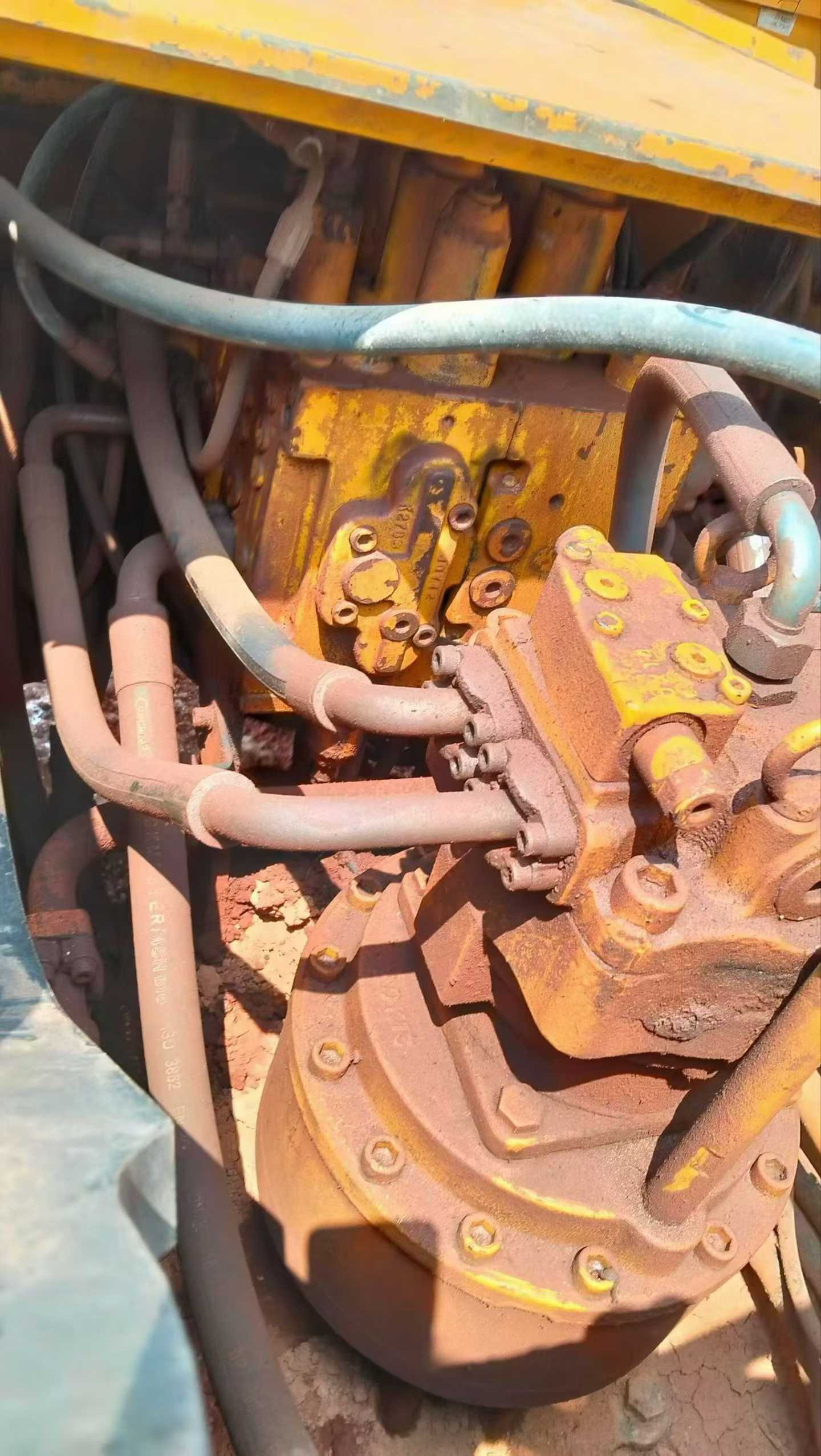 Buy Sany SY215C-8 Used Excavator / 4