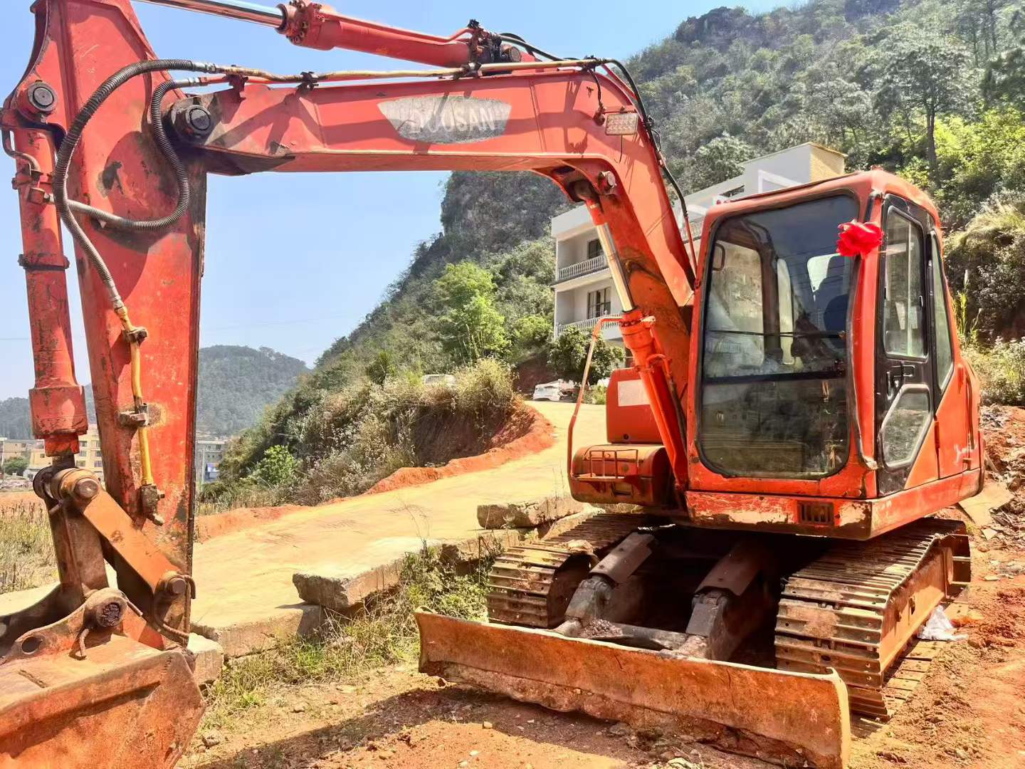 Buy Doosan DH80 Used Excavator / 8