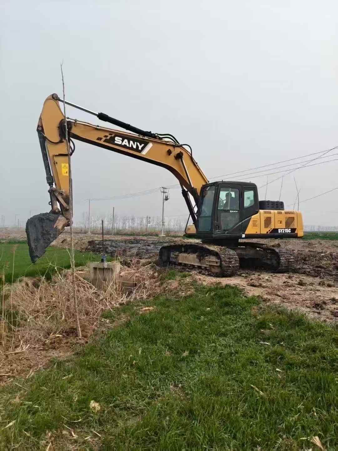 Buy Sany SY195C Used Excavator / 4