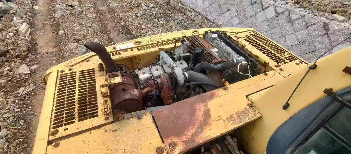 Buy Komatsu PC120-6 Used Excavator / 5