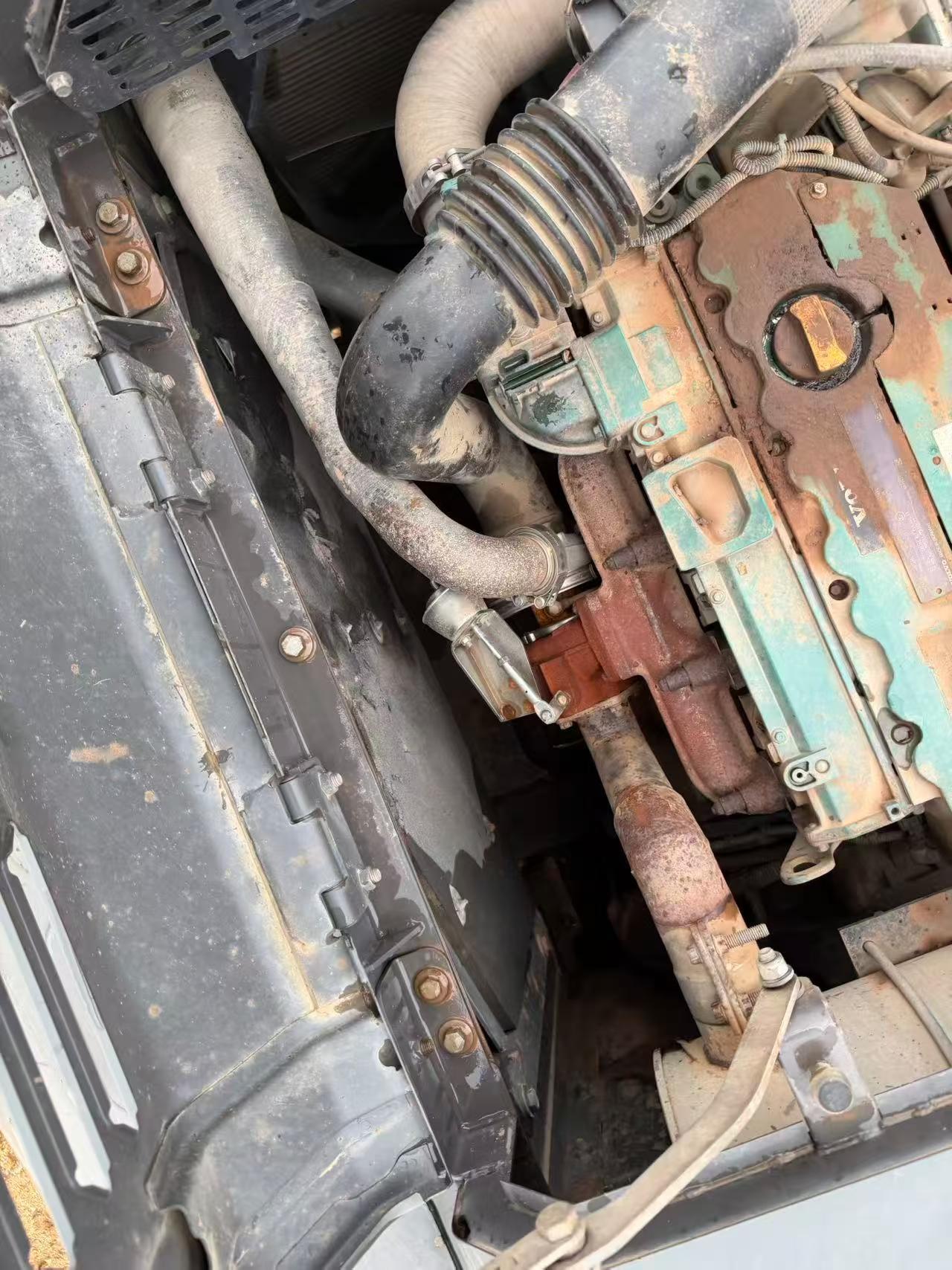 Buy Volvo EC210B Used Excavator / 6