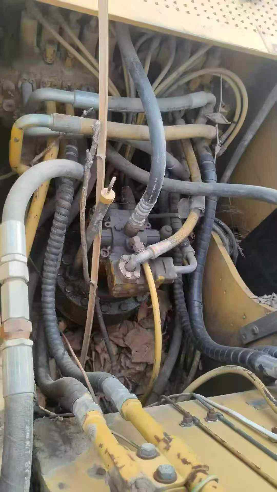 Buy Caterpillar 320A Used Excavator / 3