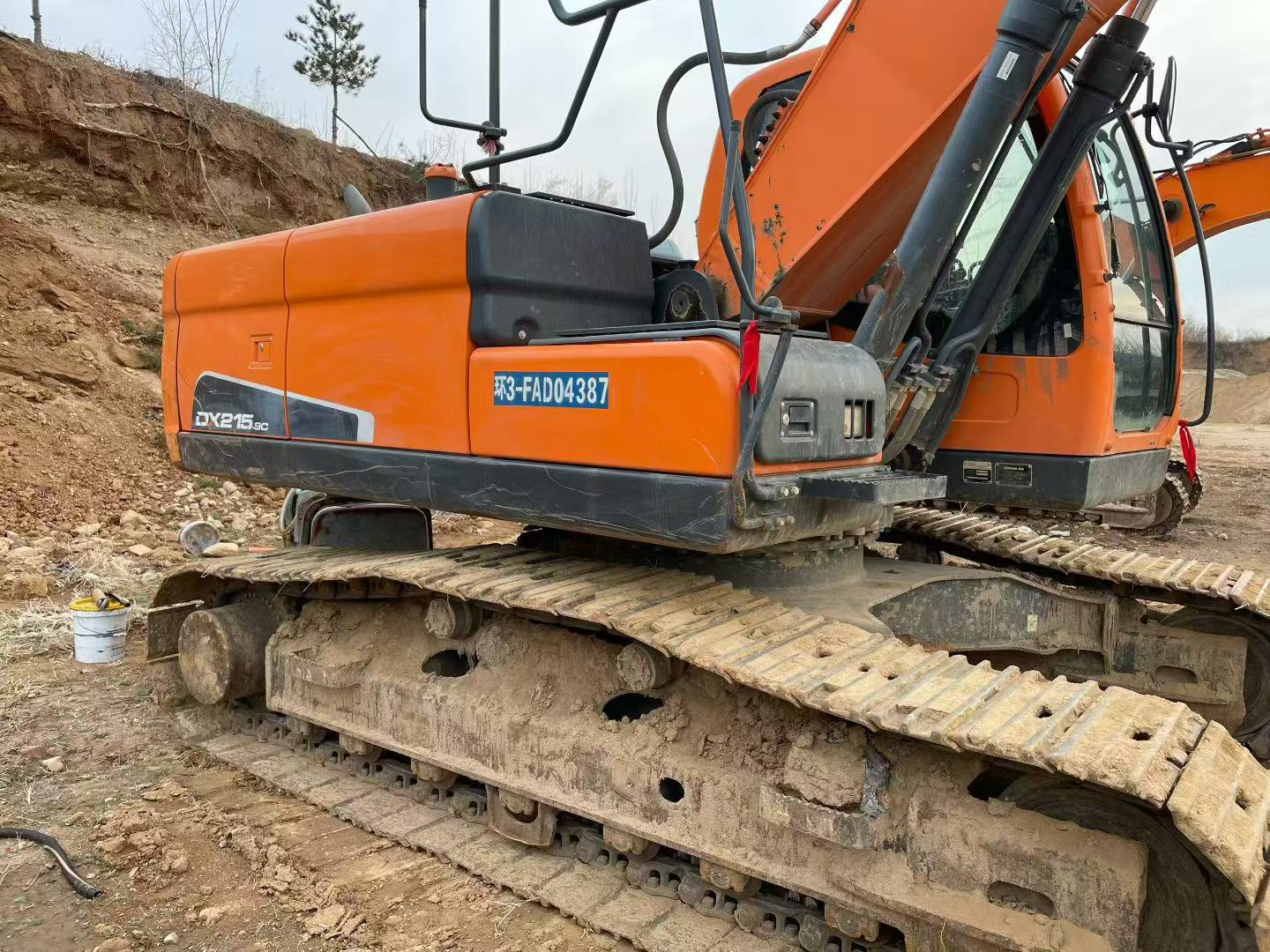 Buy Doosan DX215-9C Used Excavator / 5