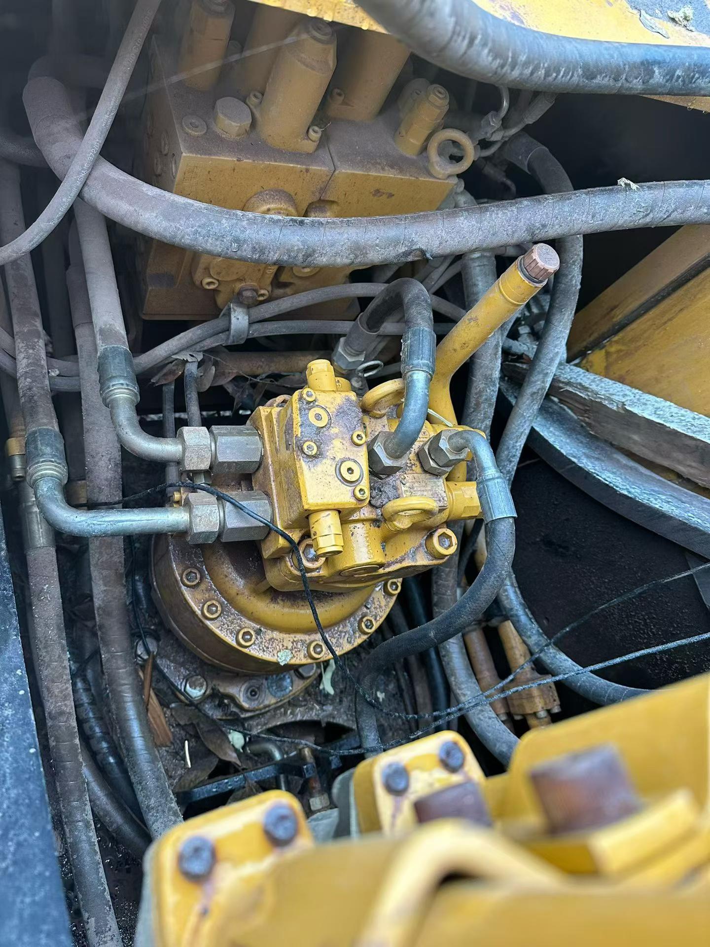 Buy Sany SY200C Used Excavator / 5