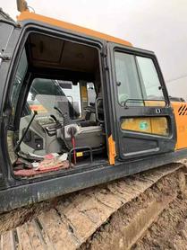 Buy Hyundai R215-7 Used Excavator / 8 Buy Hyundai R215-7 Used Excavator / 8