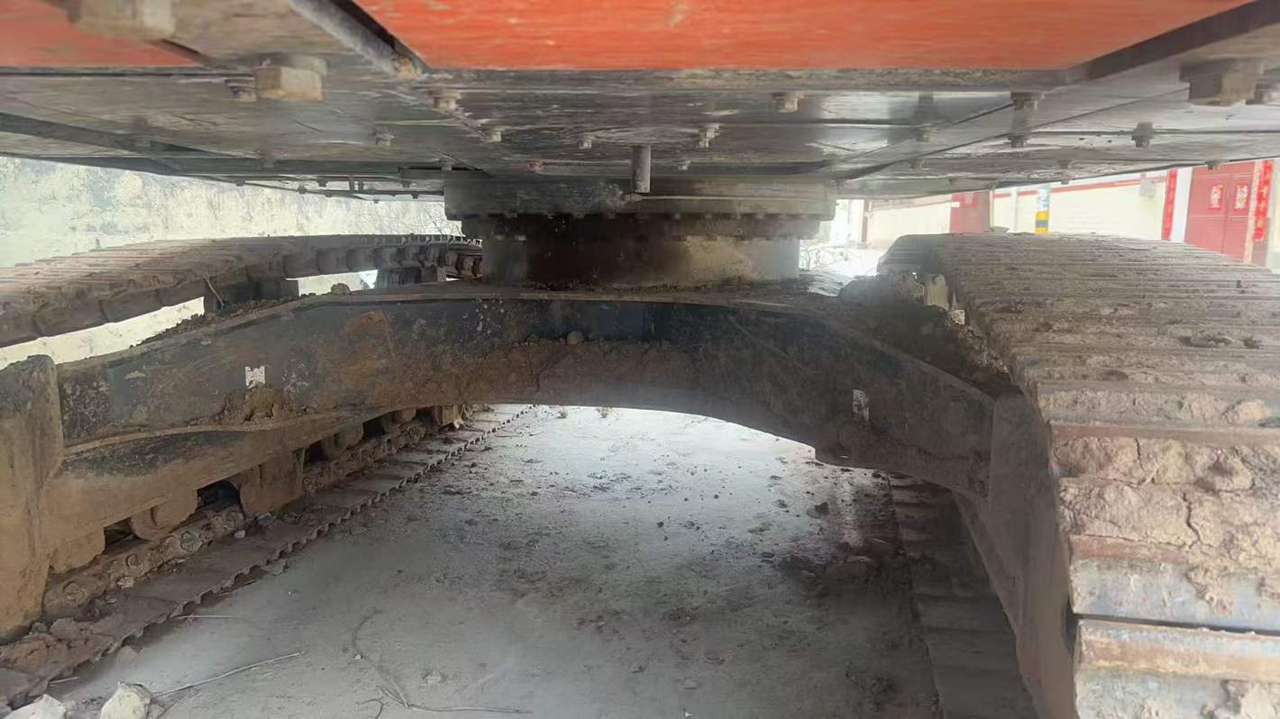 Buy Doosan DH225-9 Used Excavator / 6