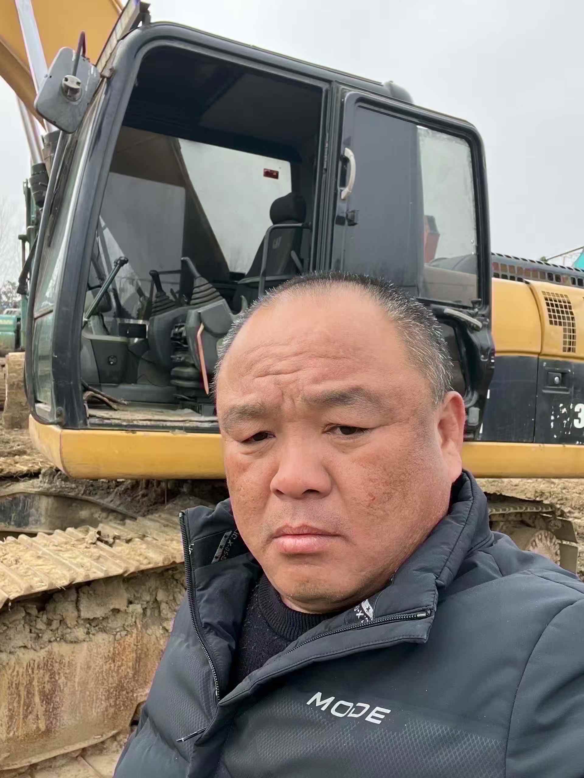 Buy Caterpillar 320A Used Excavator / 3