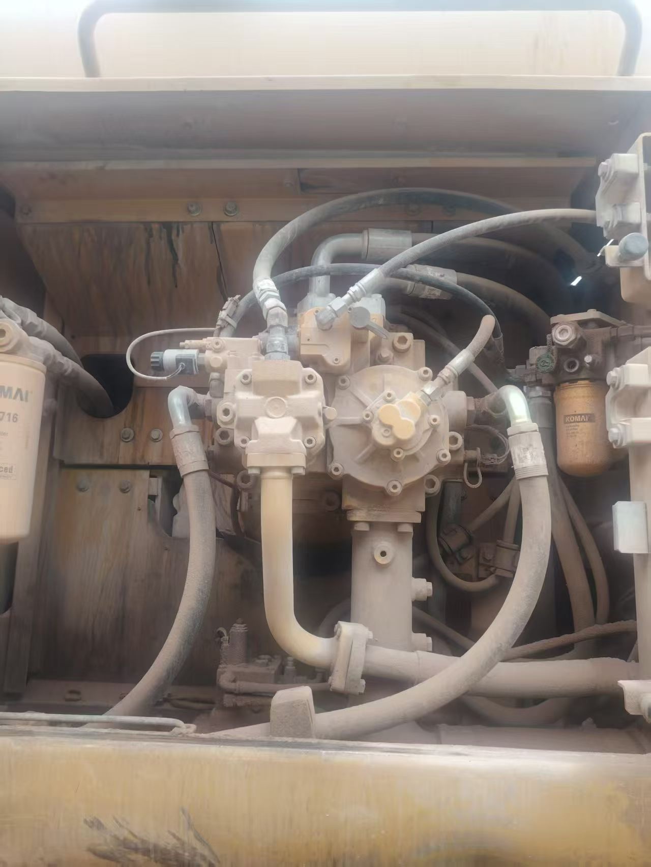 Buy Caterpillar 349E Used Excavator / 6