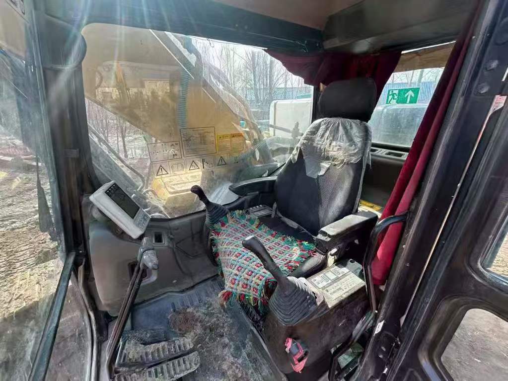 Buy Sany SY215C Used Excavator / 8