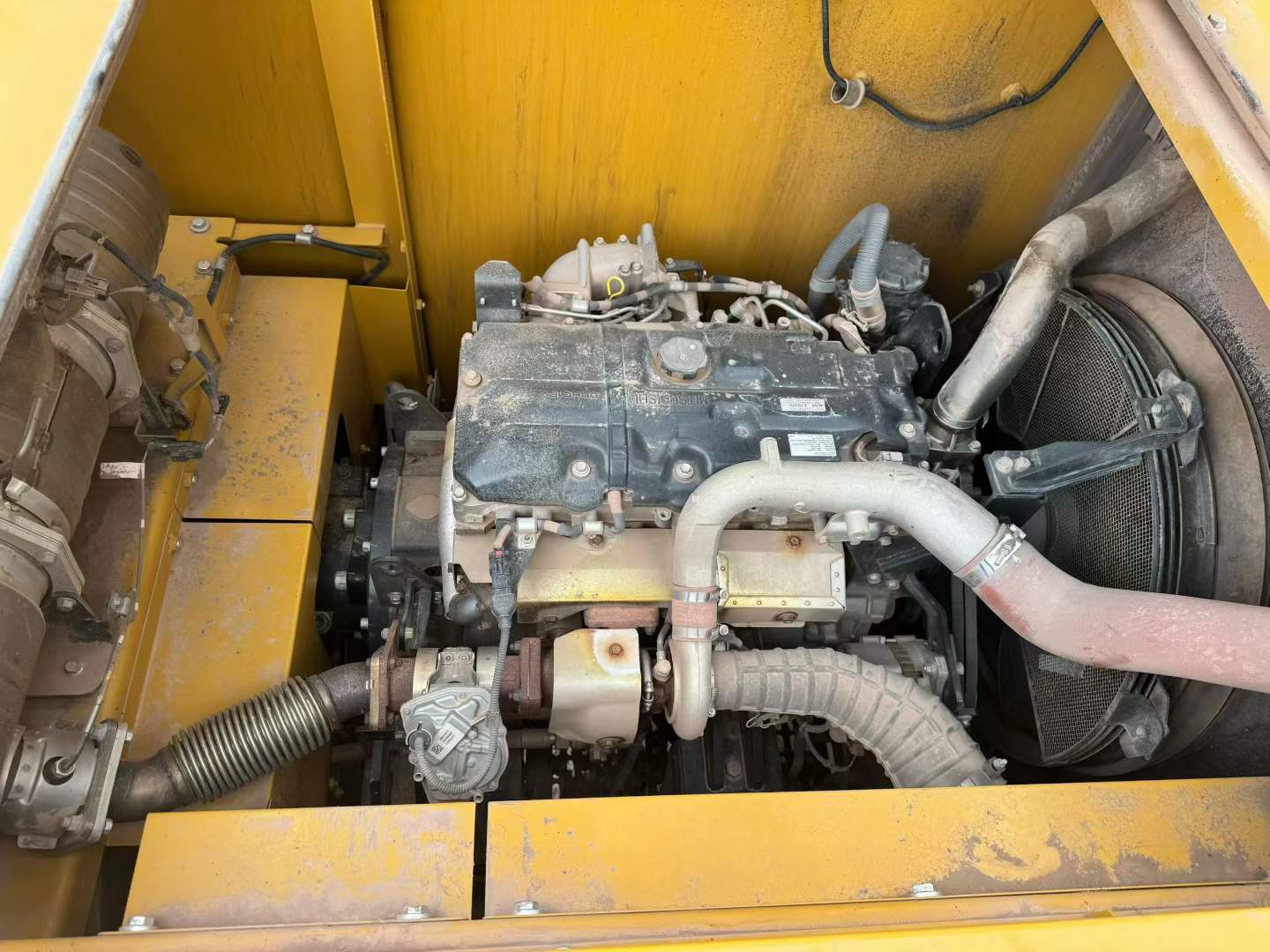 Buy Sany SY215C Used Excavator / 6