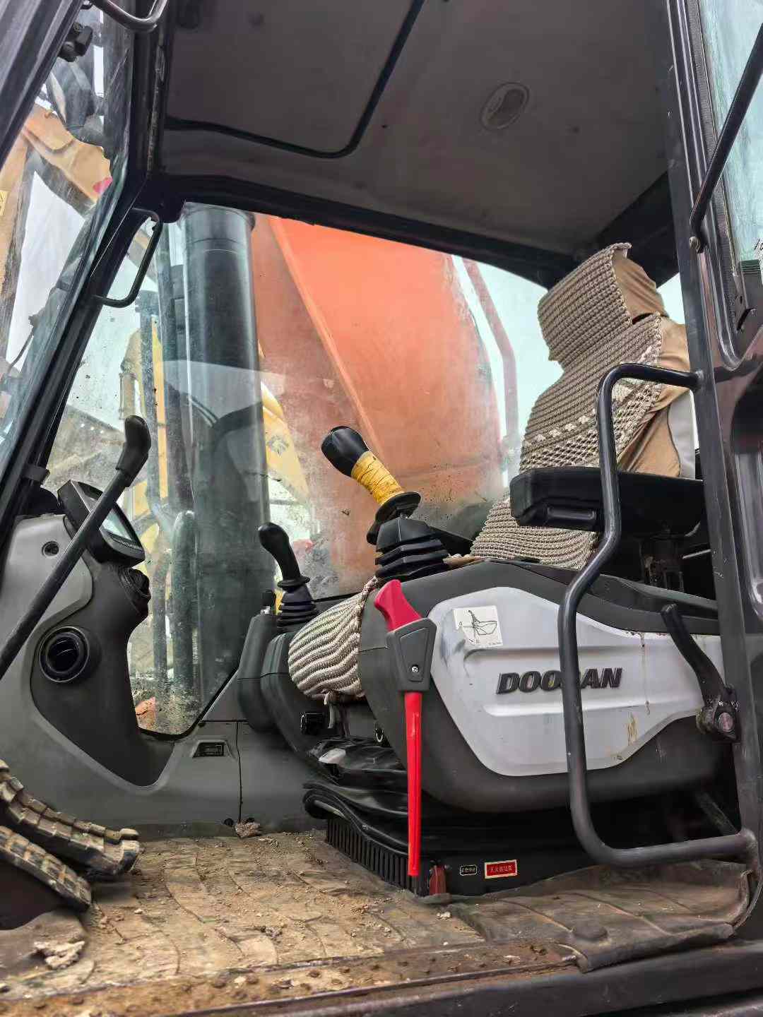 Buy Doosan DH420 Used Excavator / 7