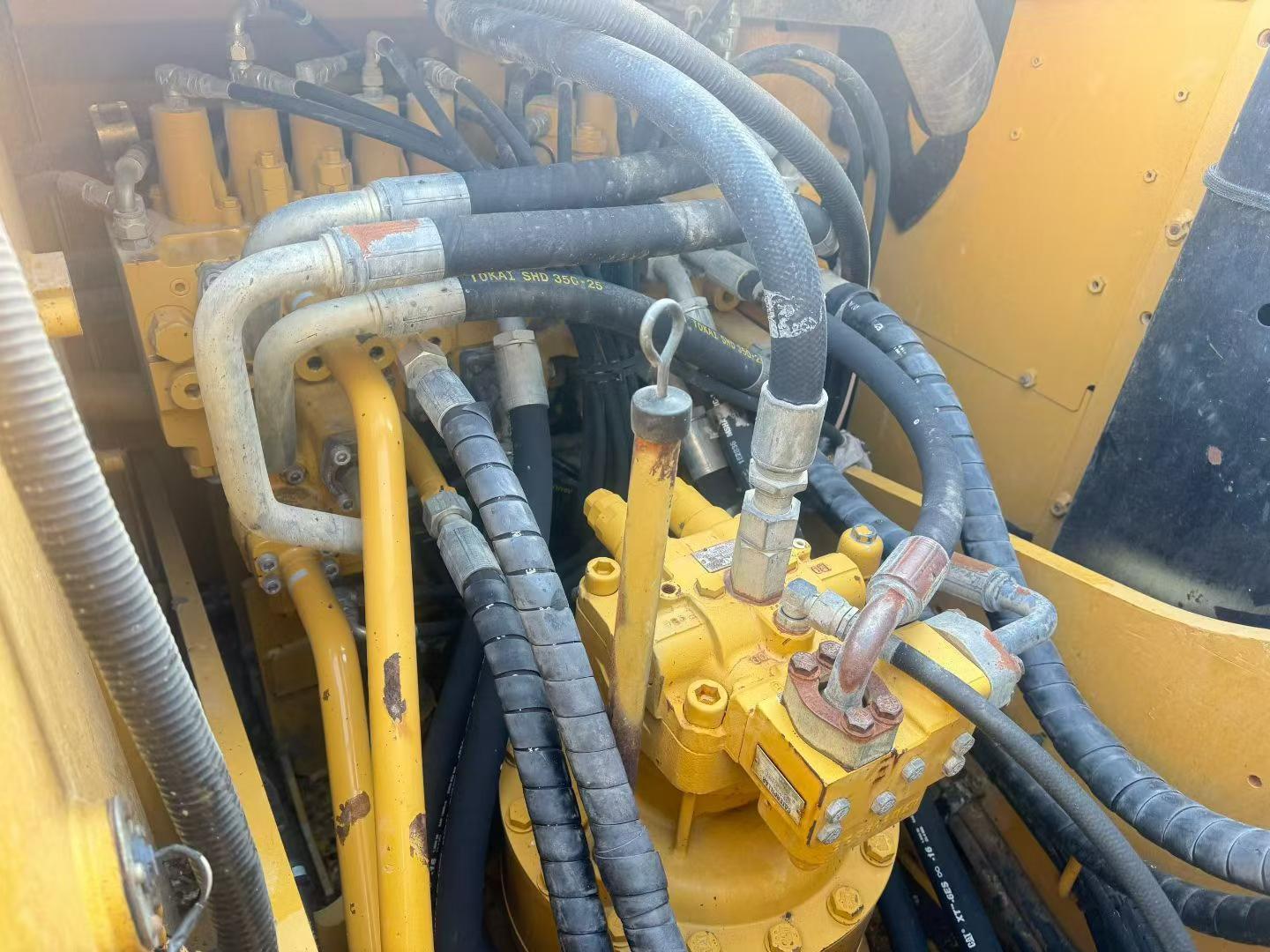 Buy Caterpillar 320D Used Excavator / 3