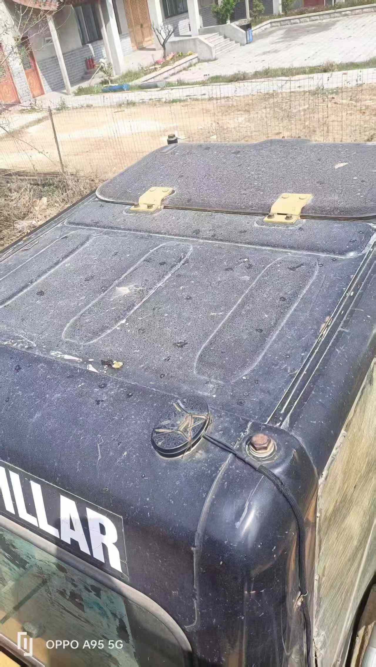 Buy Caterpillar 323DL Used Excavator / 9