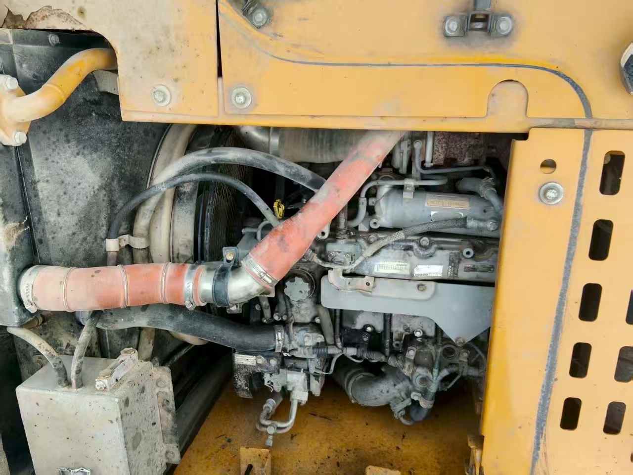Buy Sany SY135 Used Excavator / 6