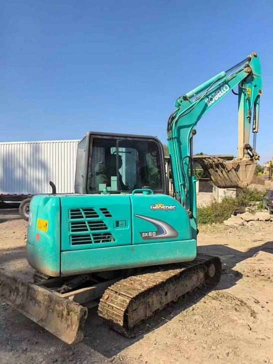 Buy Kobelco SK20SR Used Excavator / 1