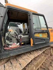 Buy Hyundai R215-7 Used Excavator / 8 Buy Hyundai R215-7 Used Excavator / 8