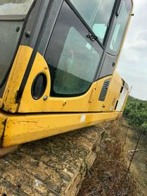 Buy Komatsu PC220-8 Used Excavator / 9 Buy Komatsu PC220-8 Used Excavator / 9