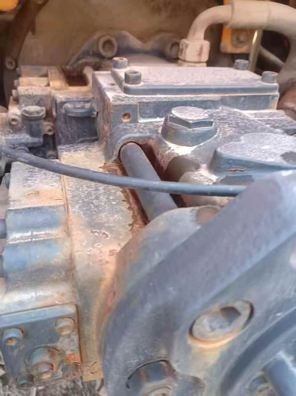 Buy Sany SY215C Used Excavator / 8