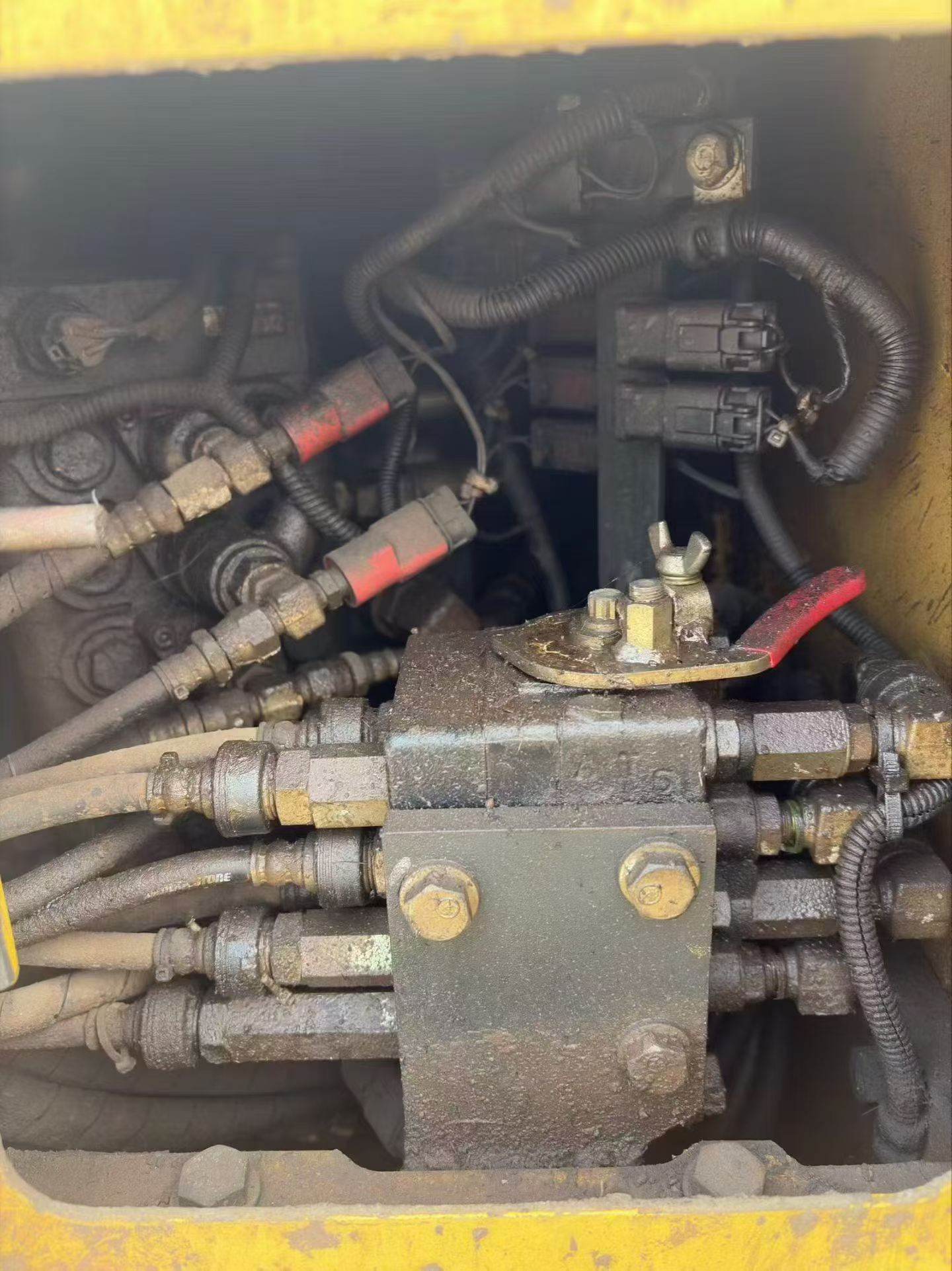 Buy Komatsu PC138US-2 Used Excavator / 4