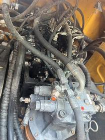 Buy XCMG XE135B Used Excavator / 8 Buy XCMG XE135B Used Excavator / 8