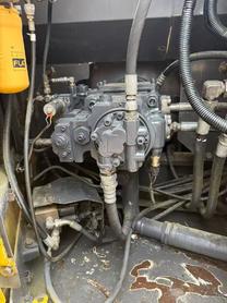 Buy Sumitomo SH130-3 Used Excavator / 7 Buy Sumitomo SH130-3 Used Excavator / 7