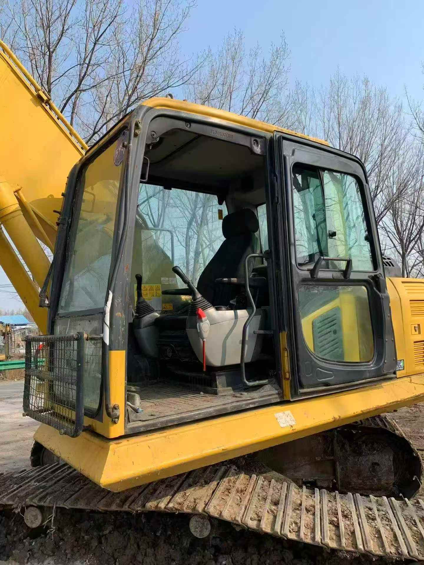 Buy Komatsu PC210 Used Excavator / 9