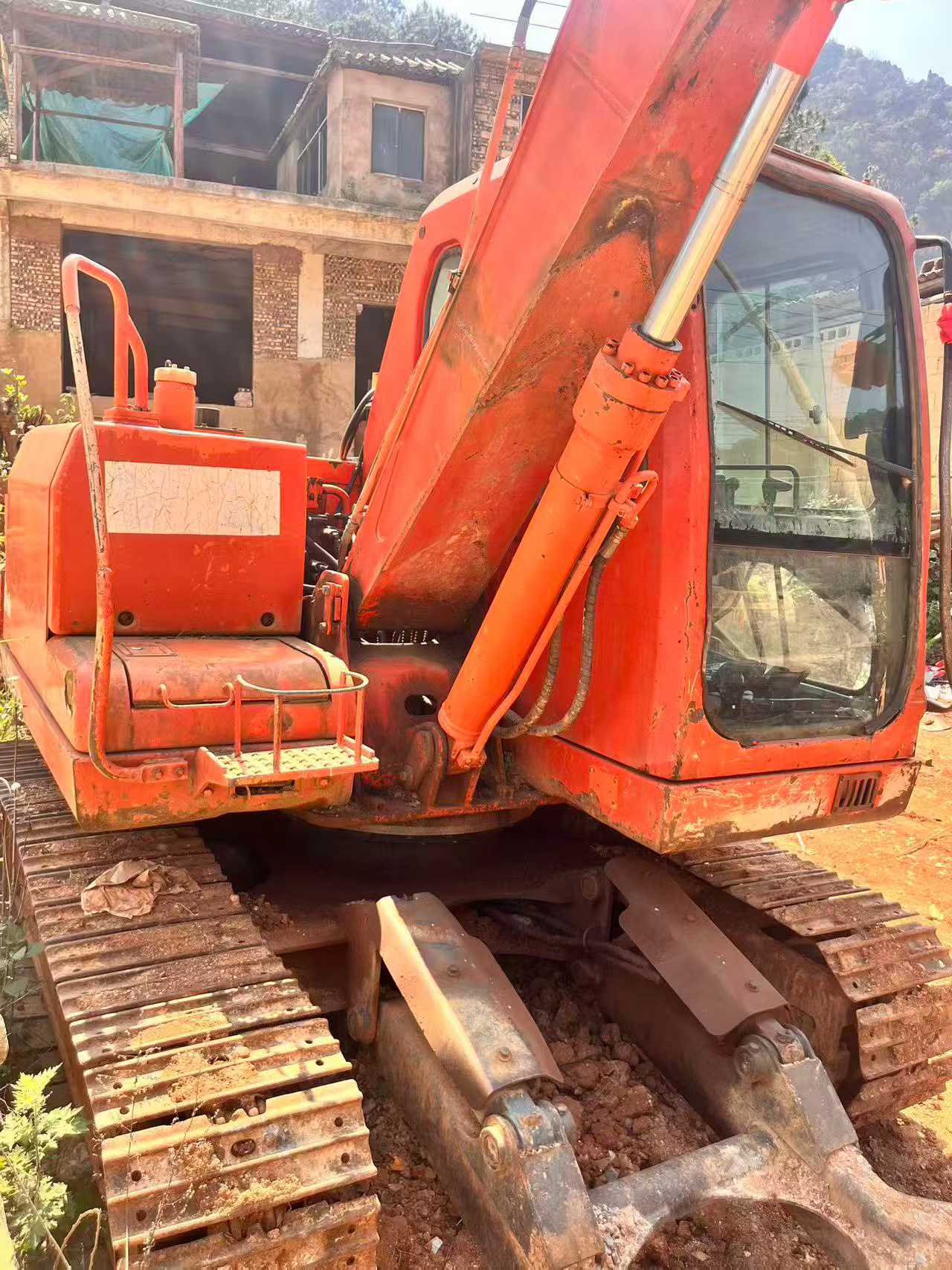 Buy Doosan DH80 Used Excavator / 2