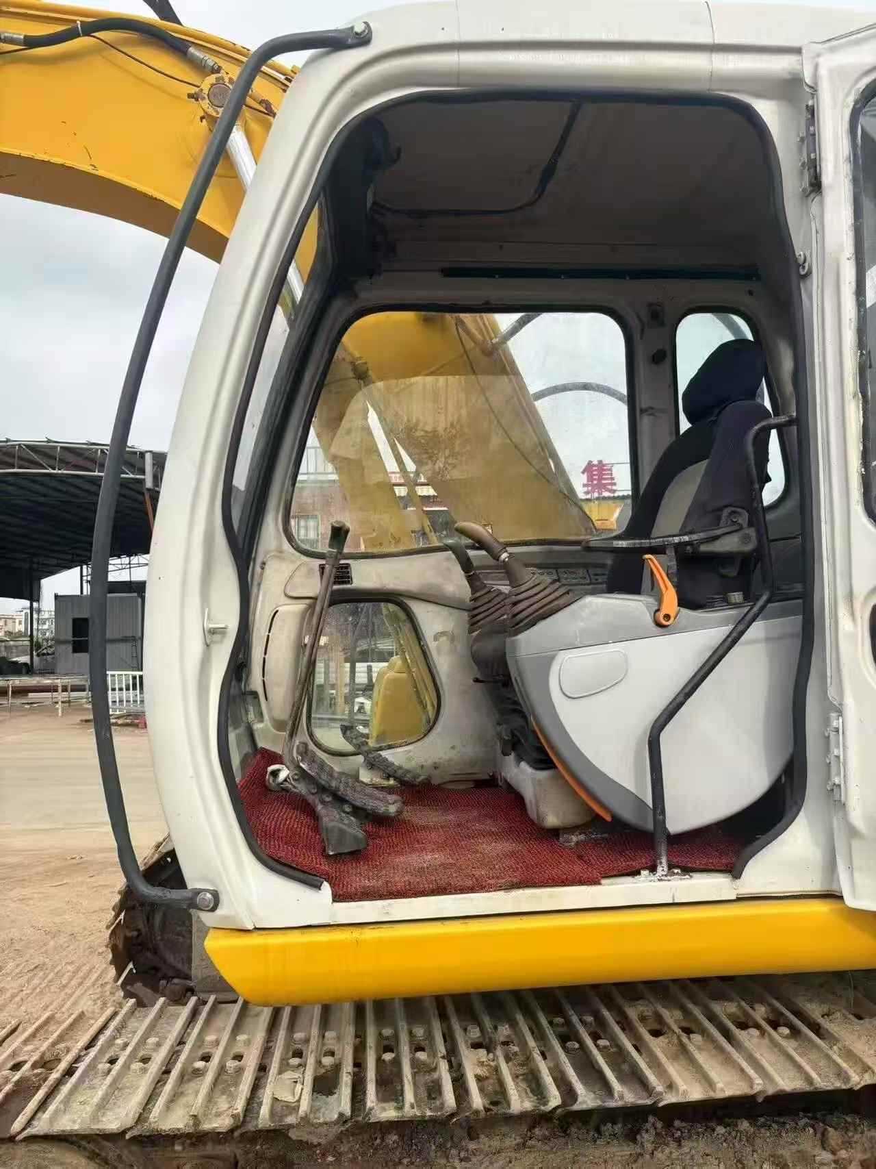 Buy Sumitomo SH120 Used Excavator / 5