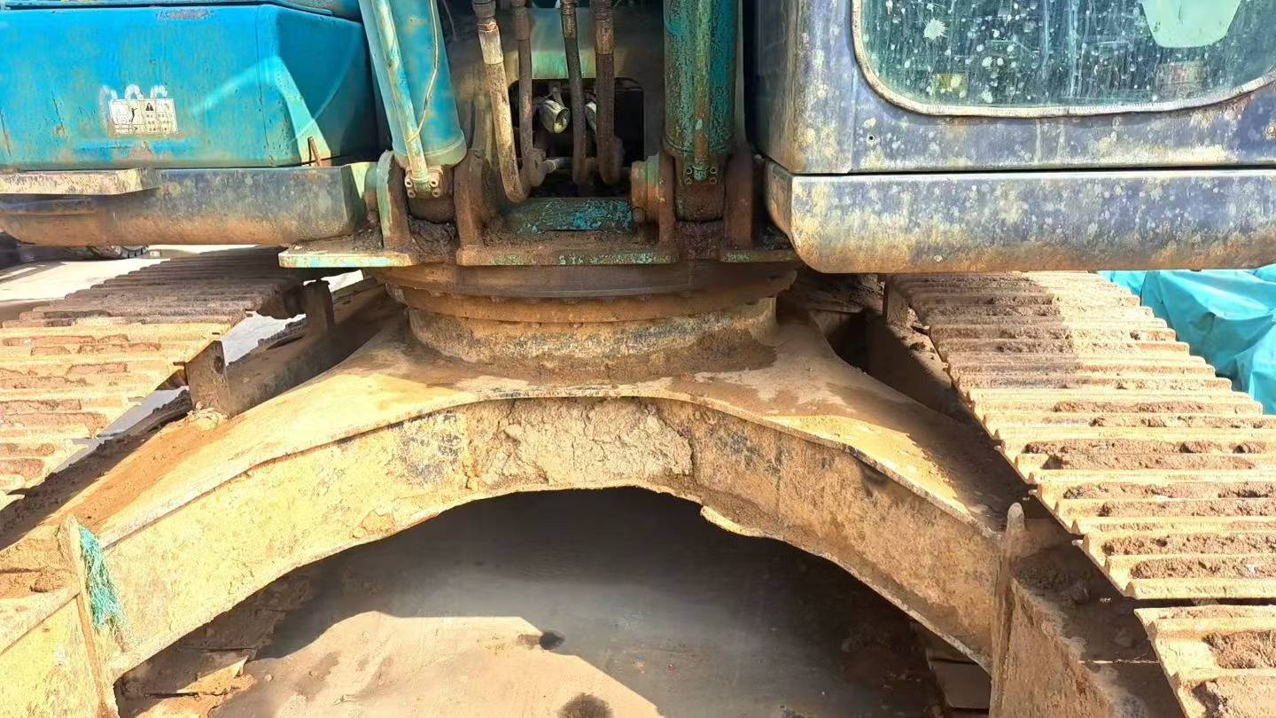 Buy Kobelco SK250 Used Excavator / 4