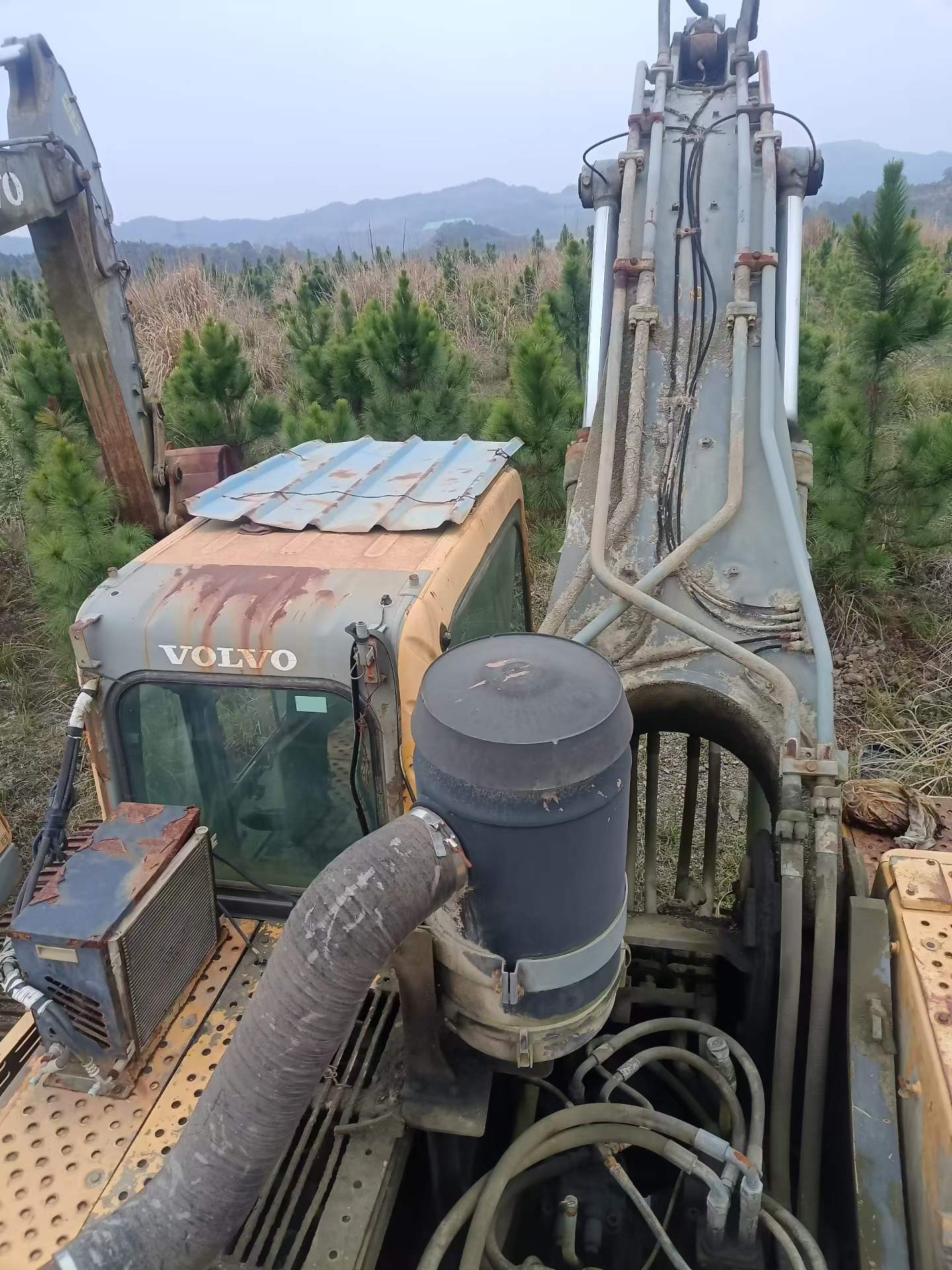 Buy Volvo EC460 Used Excavator / 8