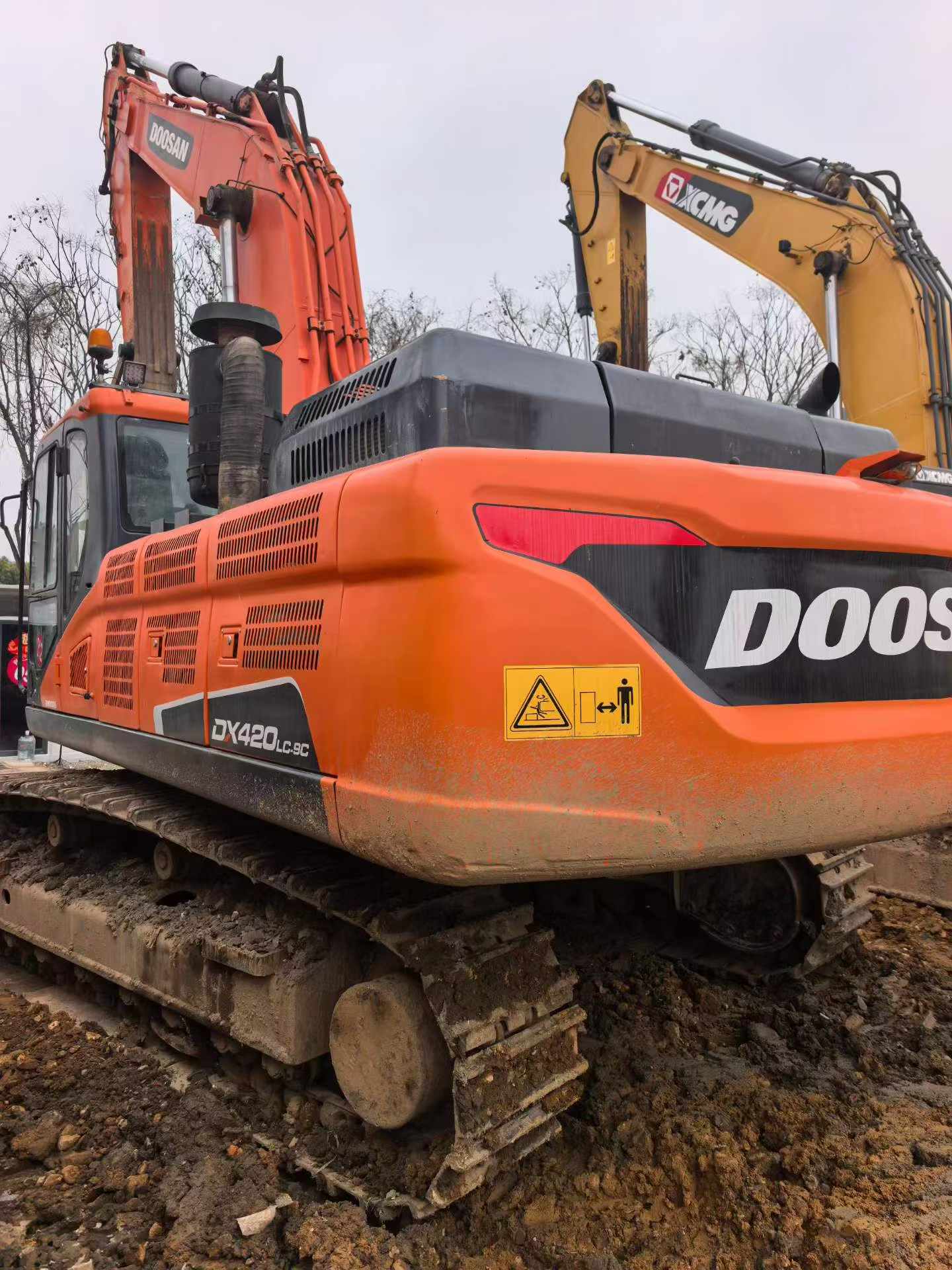 Buy Doosan DH420 Used Excavator / 4
