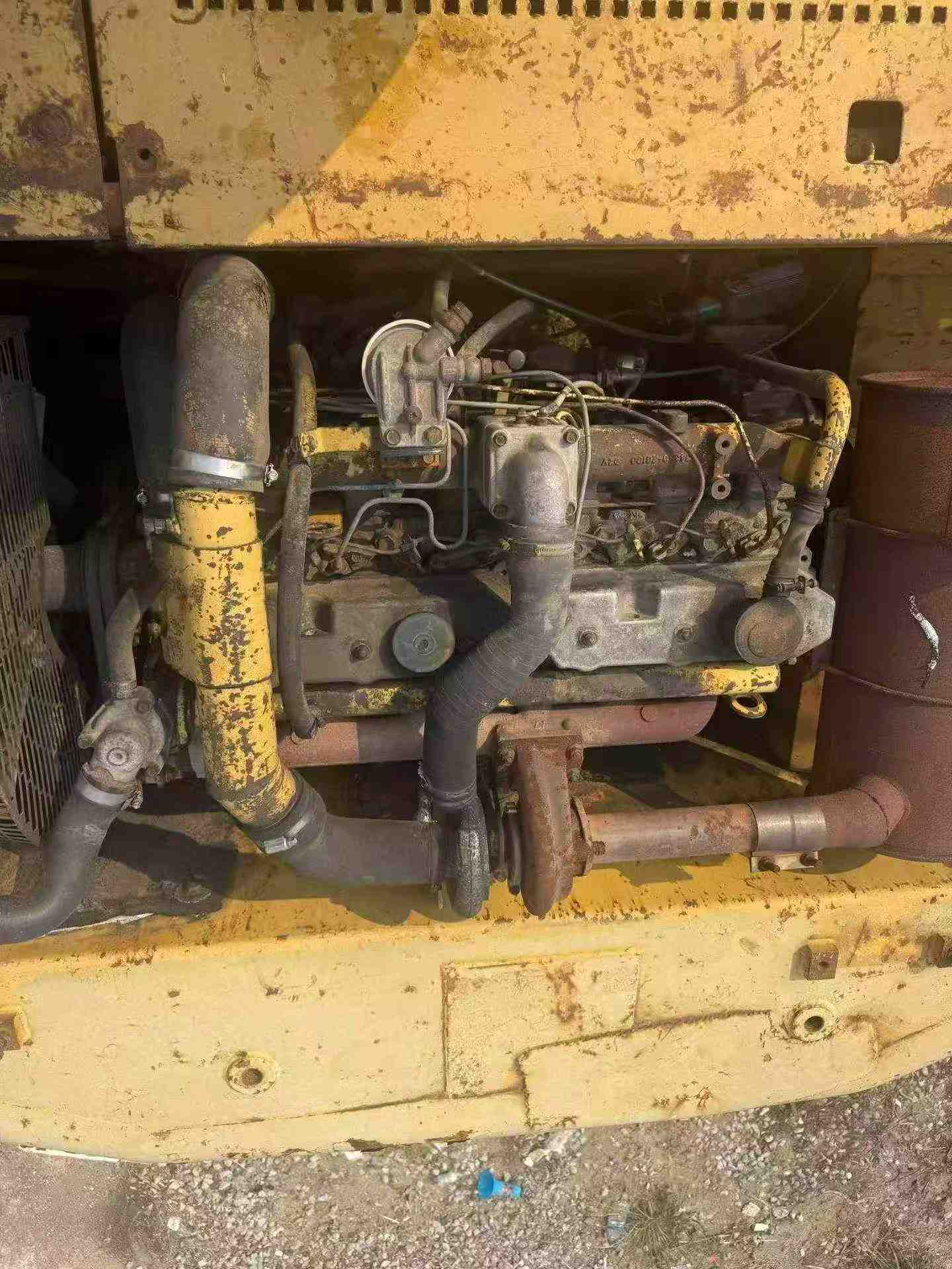 Buy Caterpillar 320V2 Used Excavator / 5