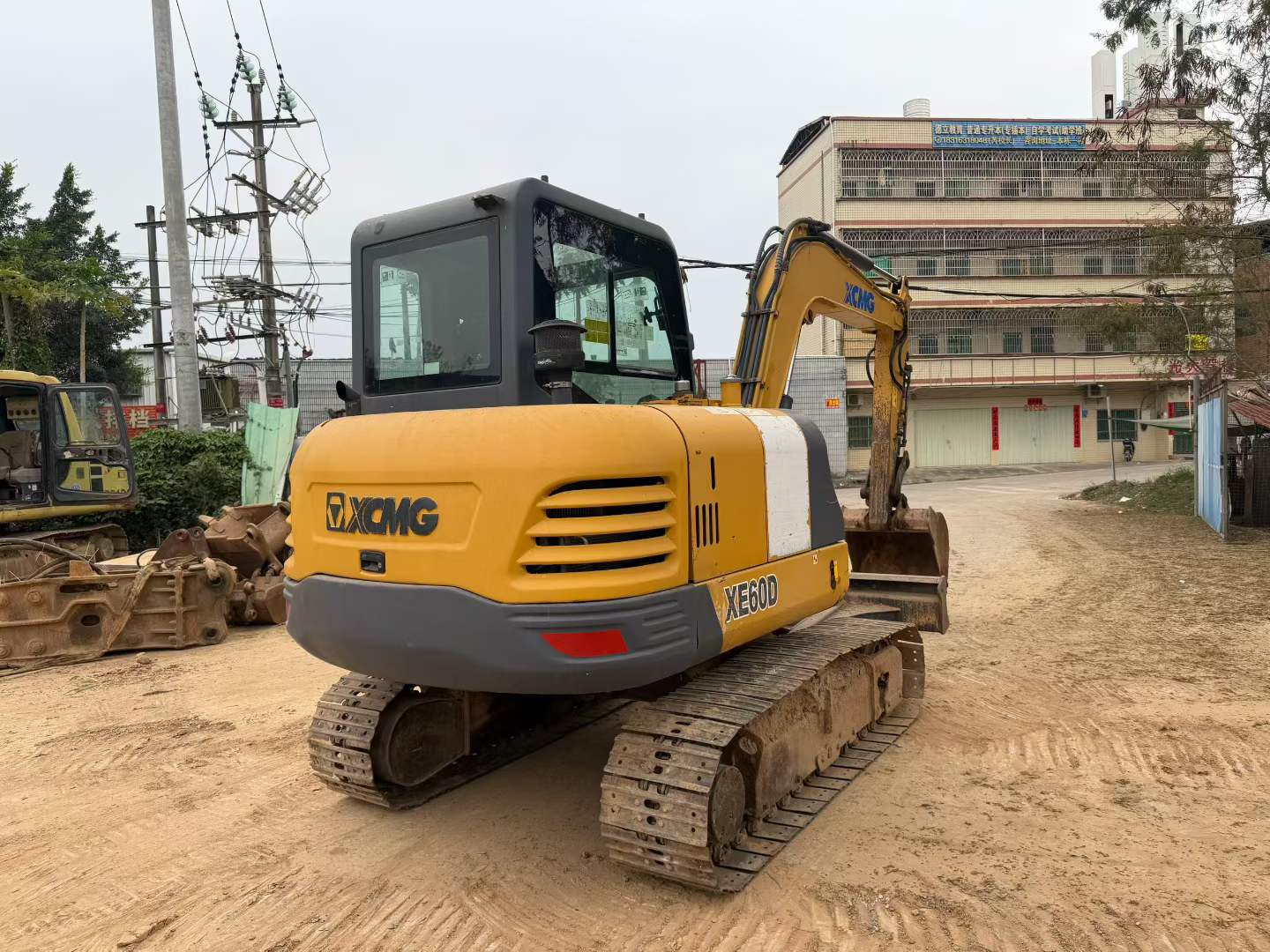 Buy XCMG XE60 Used Excavator / 2