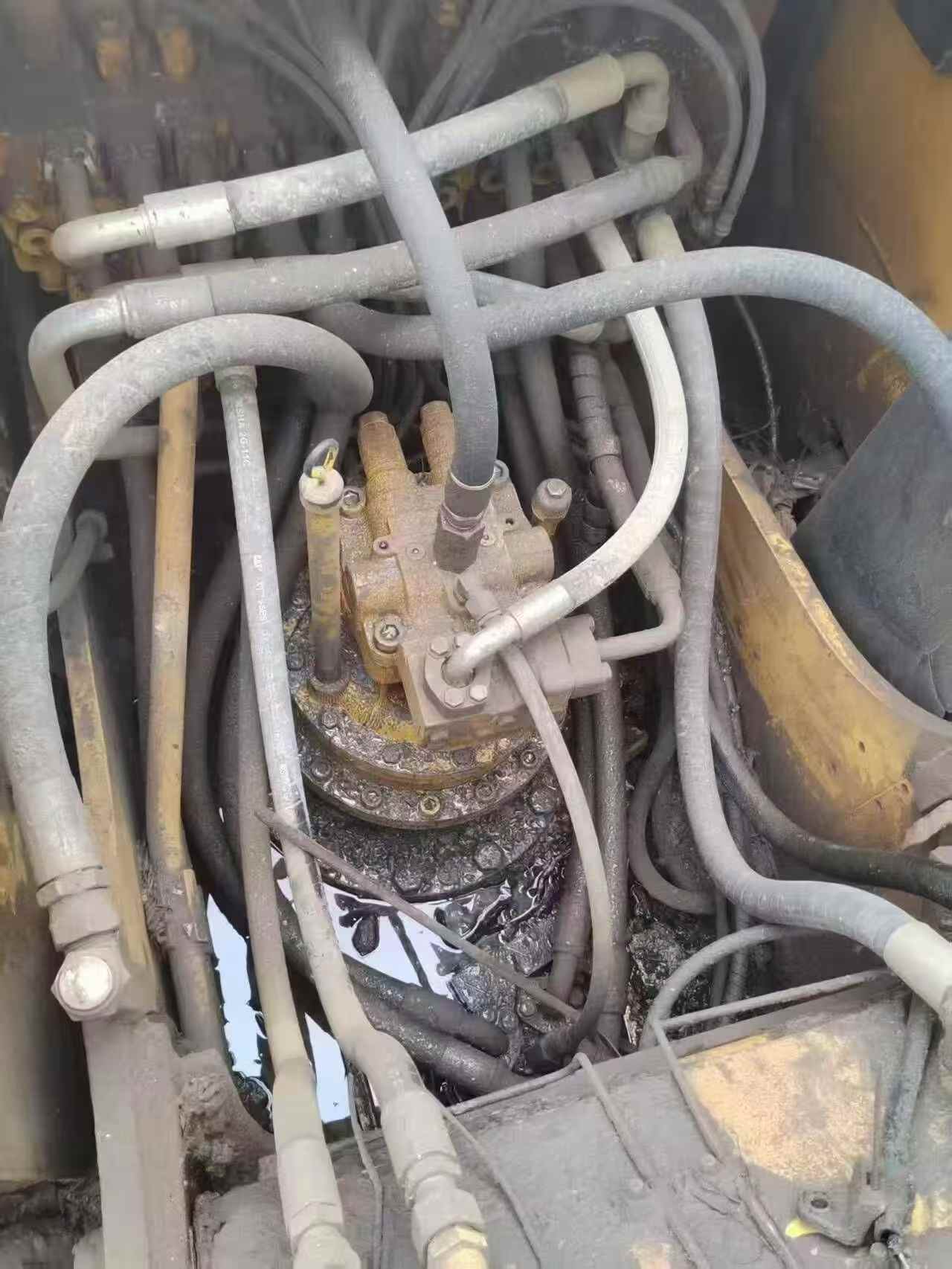 Buy Caterpillar 320A Used Excavator / 7