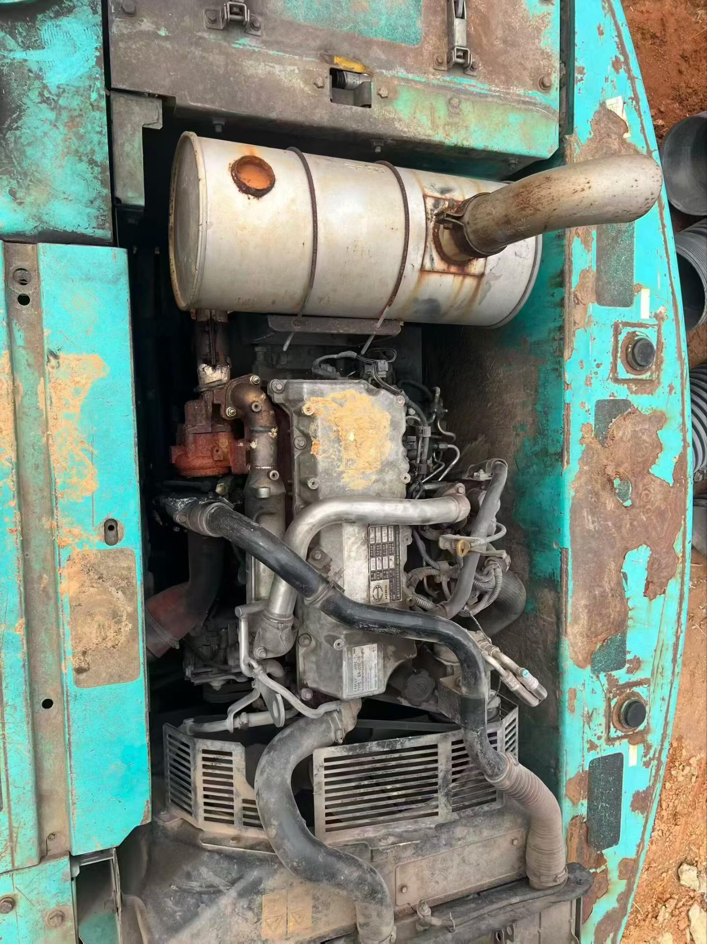 Buy Kobelco SK210-6 Used Excavator / 2