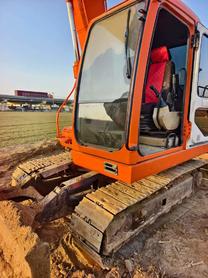Buy Doosan DH80G Used Excavator / 6 Buy Doosan DH80G Used Excavator / 6
