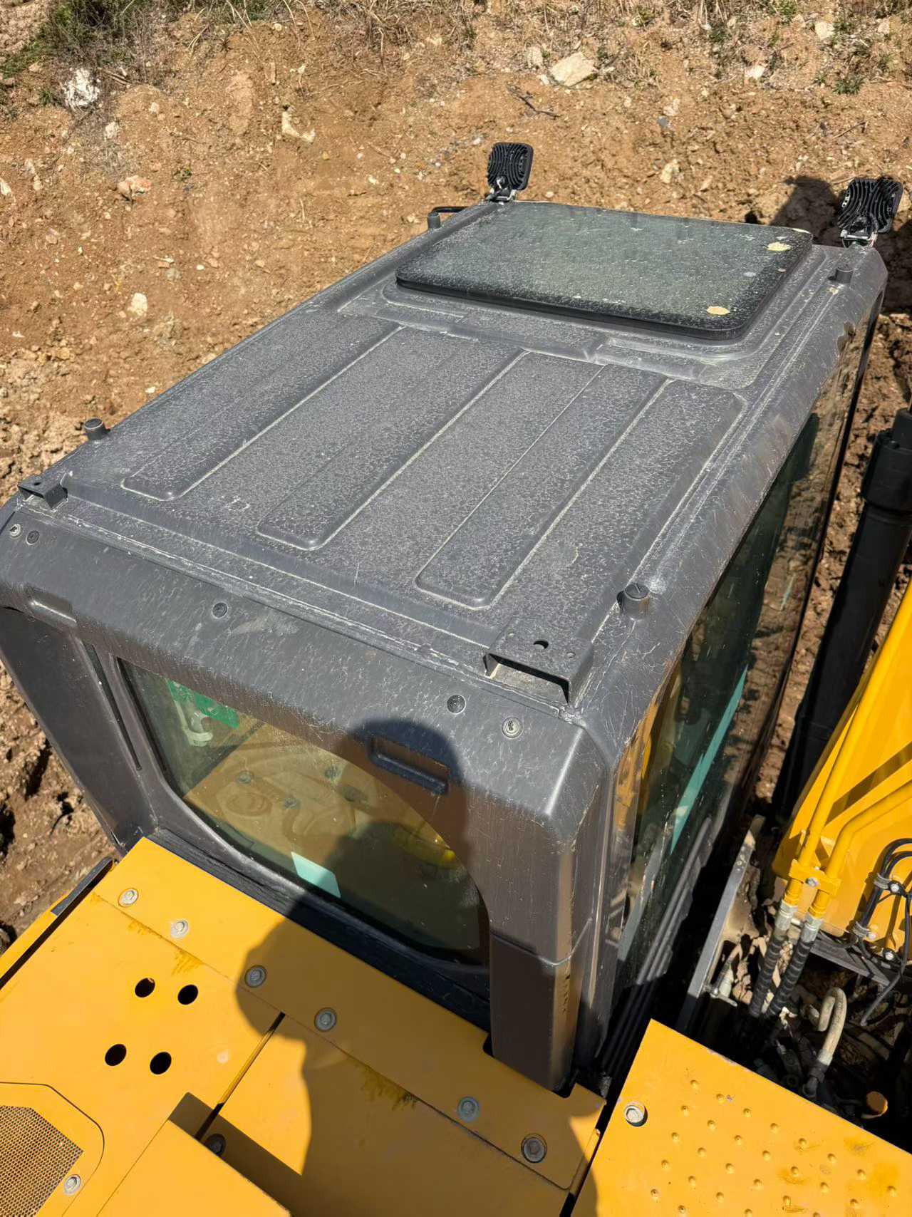 Buy XCMG XE135B Used Excavator / 3