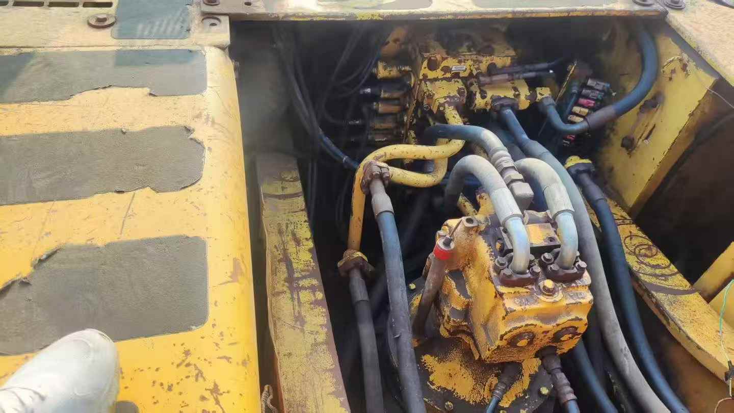 Buy Komatsu PC360-7 Used Excavator / 3