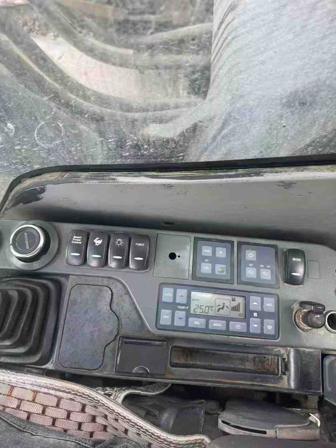 Buy Doosan DH420LC-7 Used Excavator / 7