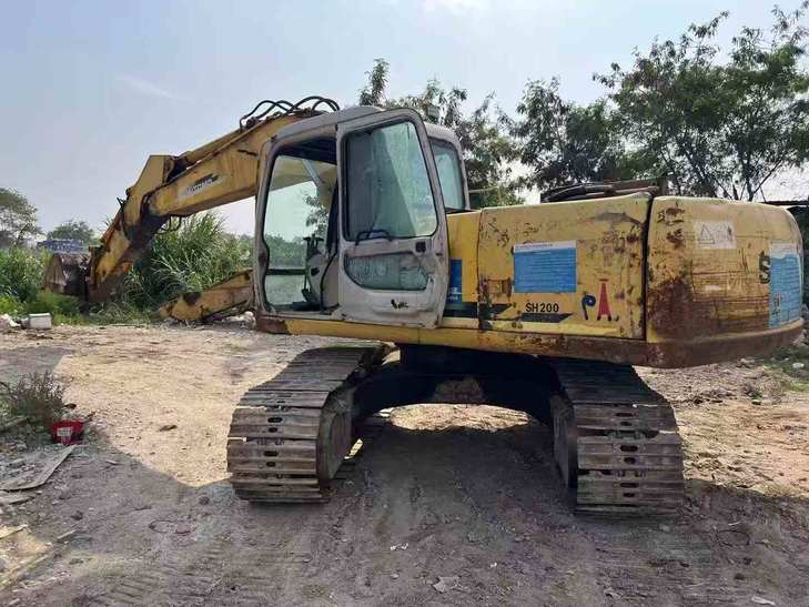 Buy Sumitomo SH200 Used Excavator / 1