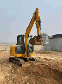 Buy XCMG XE40 Used Excavator / 4 Buy XCMG XE40 Used Excavator / 4