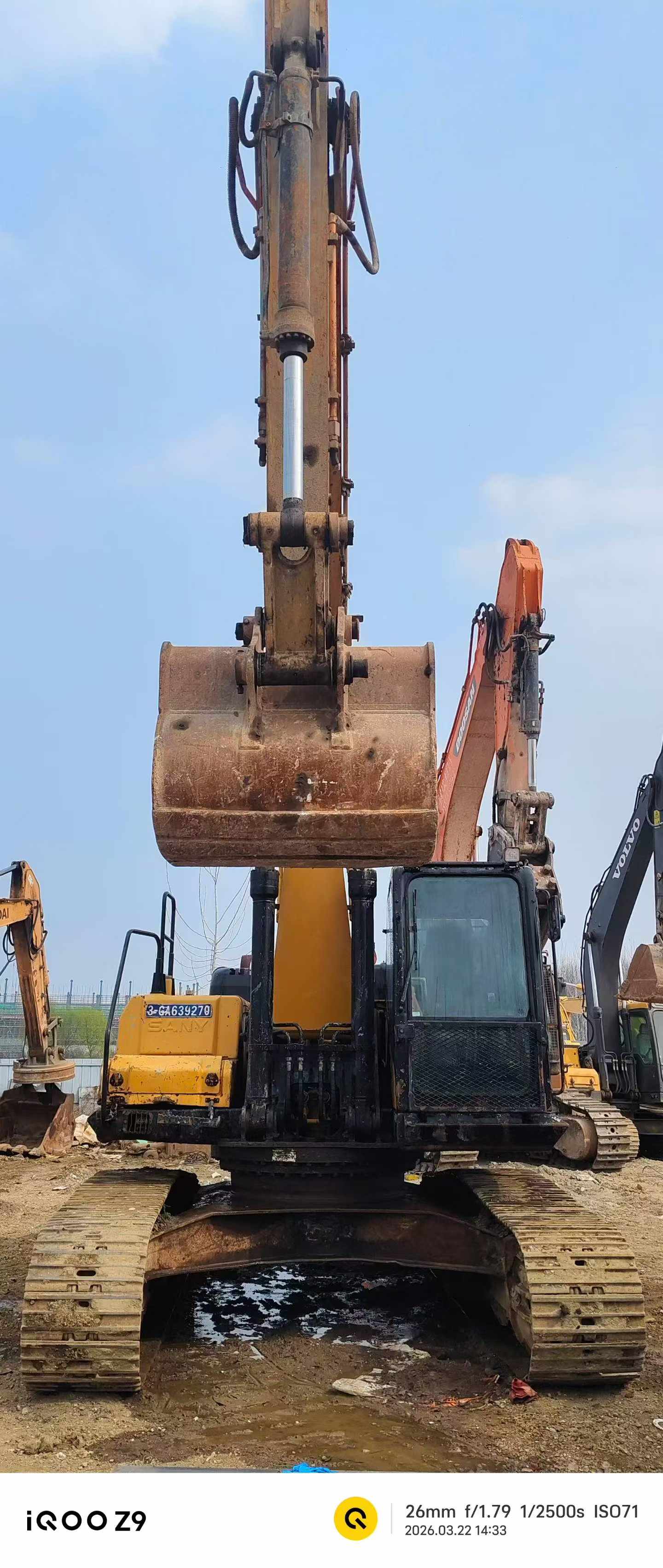 Buy Sany SY245H Used Excavator / 3