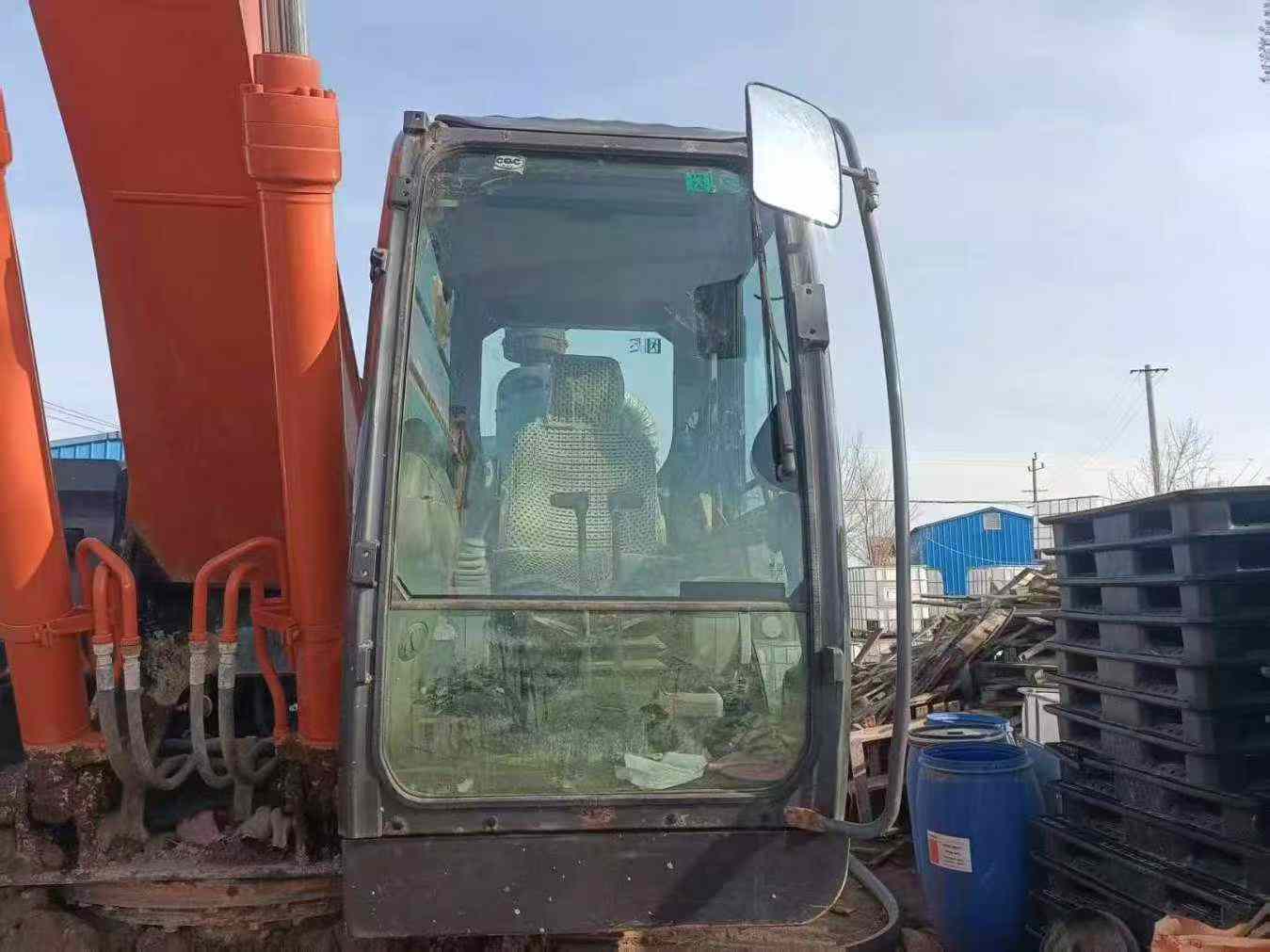 Buy Hitachi EX200 Used Excavator / 7