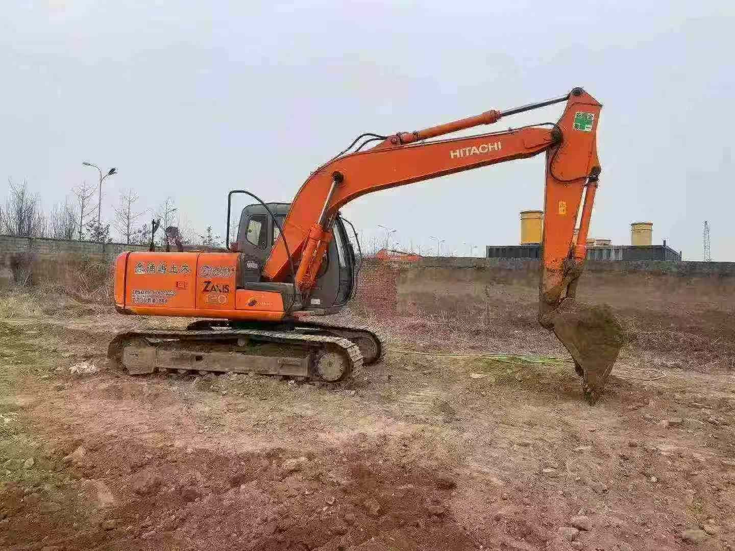 Buy Hitachi EX120 Used Excavator / 3