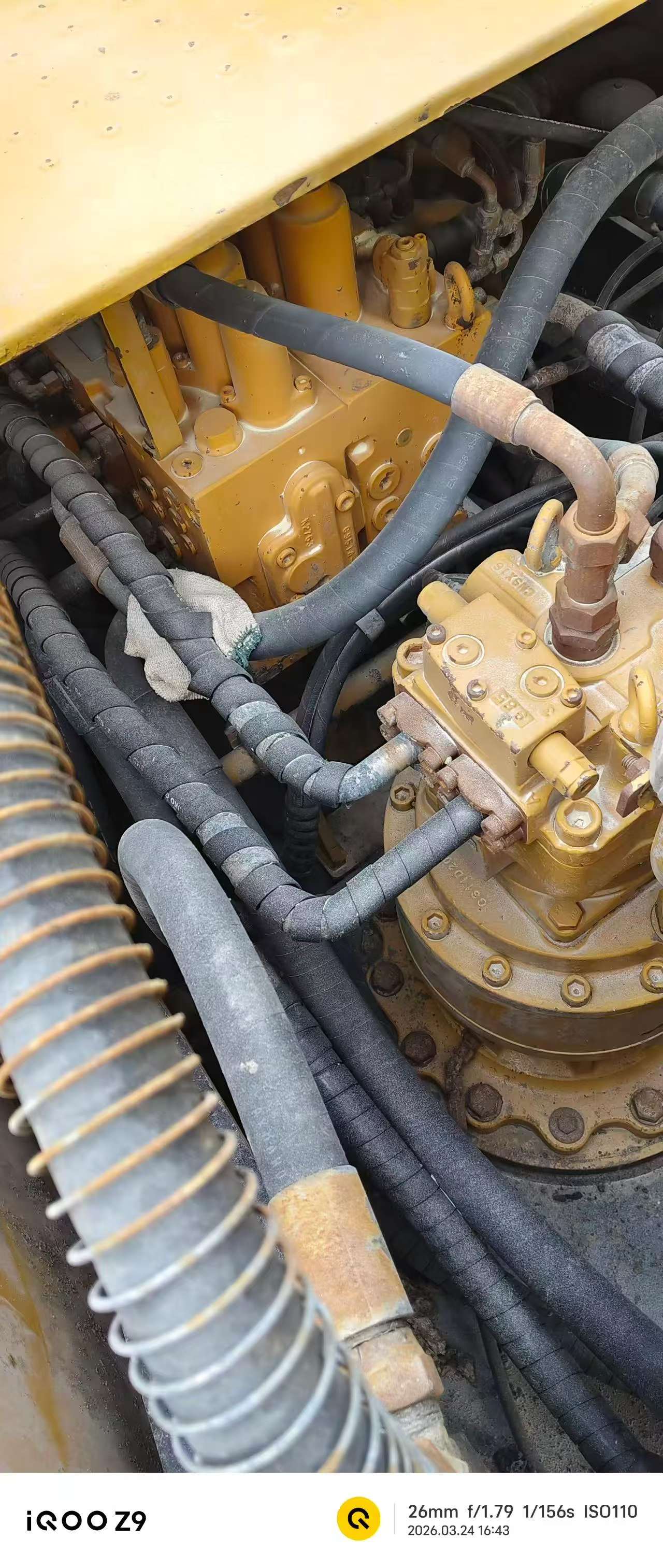 Buy Sany SY245H Used Excavator / 8